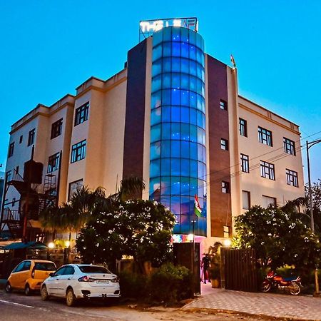 Hotel The Leaf - Gomti Nagar Lakhnaú Exteriér fotografie
