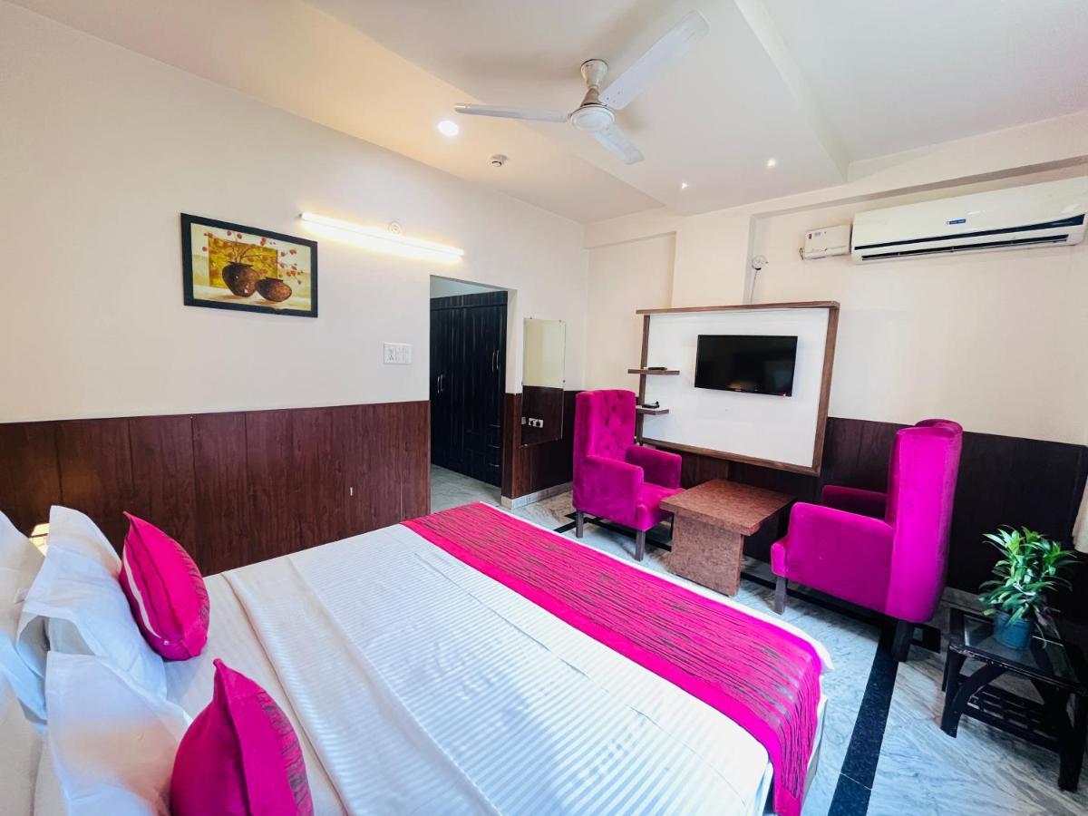Hotel The Leaf - Gomti Nagar Lakhnaú Exteriér fotografie