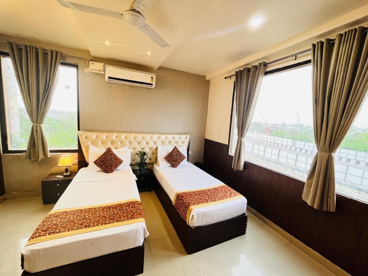 Hotel The Leaf - Gomti Nagar Lakhnaú Exteriér fotografie