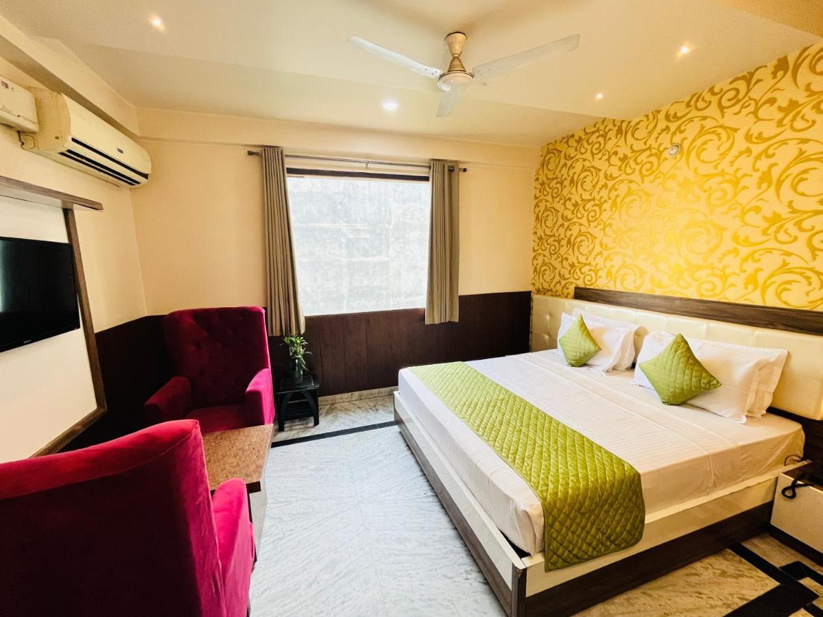 Hotel The Leaf - Gomti Nagar Lakhnaú Exteriér fotografie